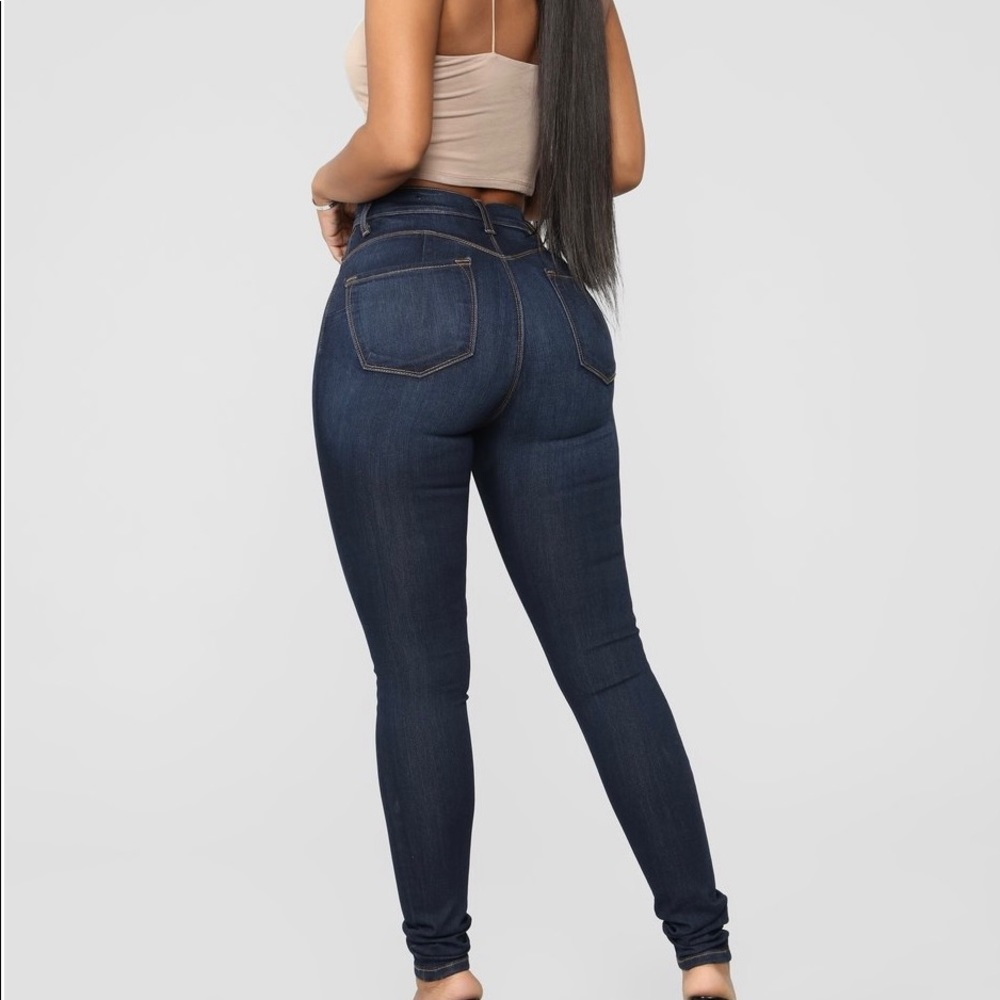 Fashion Nova Classic Beauty Skinny Jeans Dark Denim